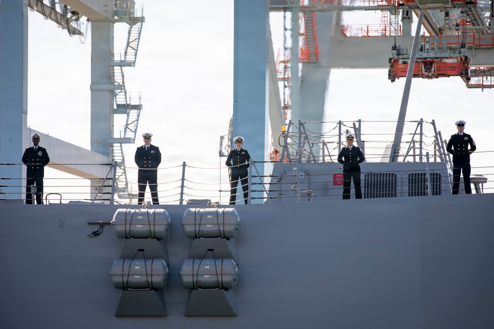 Pre-Commissioning Unit (PCU) Harvey C. Barnum Jr. (DDG 124) Arrives in Boston