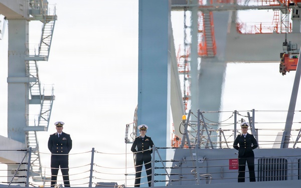 Pre-Commissioning Unit (PCU) Harvey C. Barnum Jr. (DDG 124) Arrives in Boston