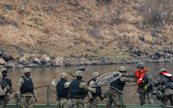 Freedom Shield 26 Wet Gap Crossing