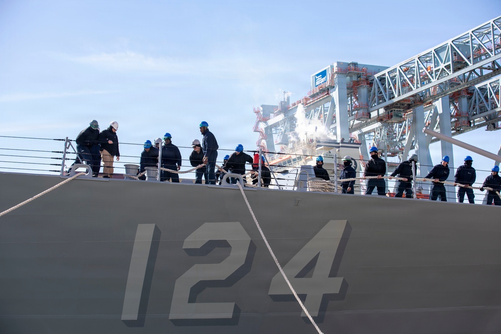 Pre-Commissioning Unit (PCU) Harvey C. Barnum Jr. (DDG 124) Arrives in Boston