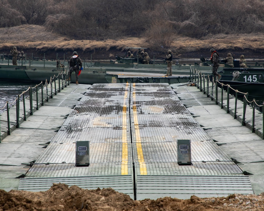 Freedom Shield 26 Wet Gap Crossing