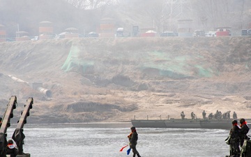 Eighth Army, ROK Army forge combined readiness in Freedom Shield 26 river-crossing exercise