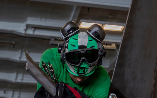 USS Abraham Lincoln (CVN72) supports Operation Epic Fury