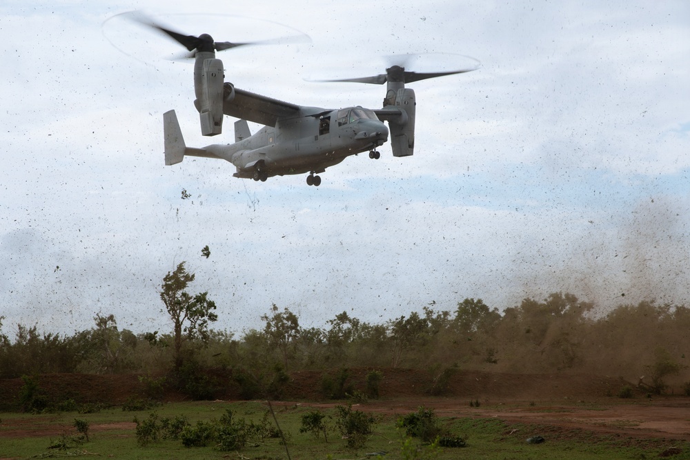 US, Tanzania soldiers conduct FTX demonstration during JA26 closing ceremony