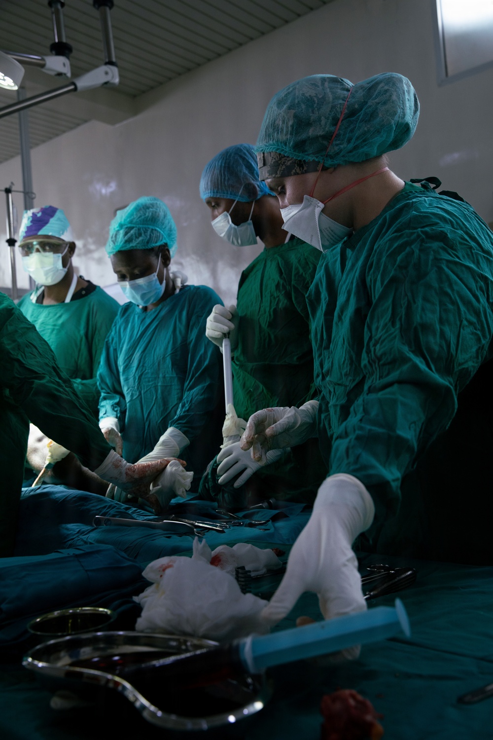 US, Tanzania medical professionals conduct orthopedic surgery during Justified Accord 26