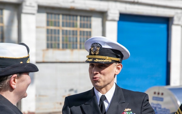 Pre-Commissioning Unit (PCU) Harvey C. Barnum Jr. (DDG 124) Arrives in Boston