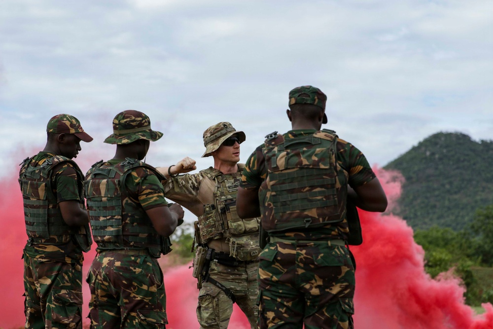 US train TPDF members on react to ambush techniques during JA26