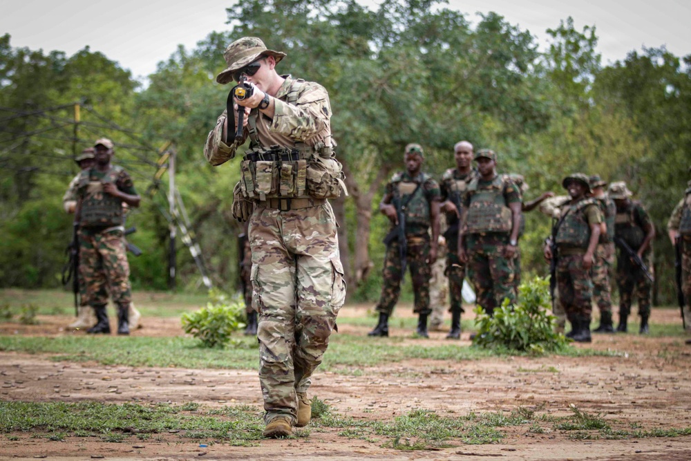 US train TPDF members on react to ambush techniques during JA26