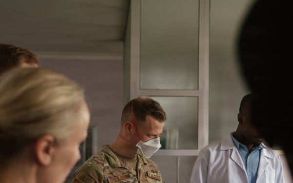 US, Tanzania military medical professionals visit pediatric patients during JA26