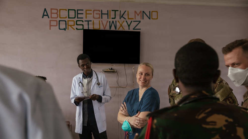 US, Tanzania military medical professionals visit pediatric patients during JA26