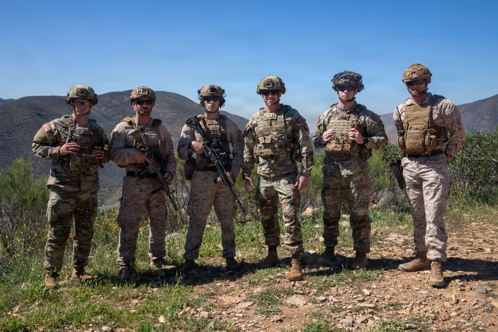 JTF-SB Senior Leader visits 2nd Bn, 1st Marines