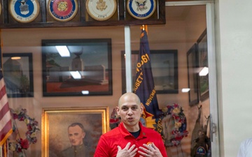 Pre-Commissioning Unit (PCU) Harvey C. Barnum Jr. (DDG 124) Crew Visits South Boston VFW Post