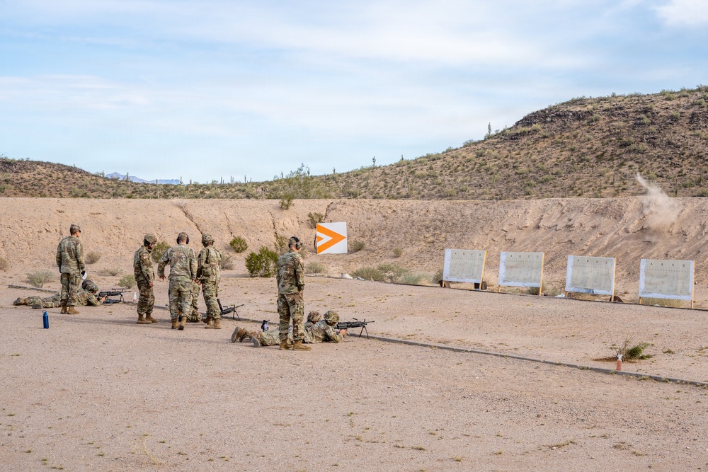 Arizona Guardsmen Qualify with Machine Guns