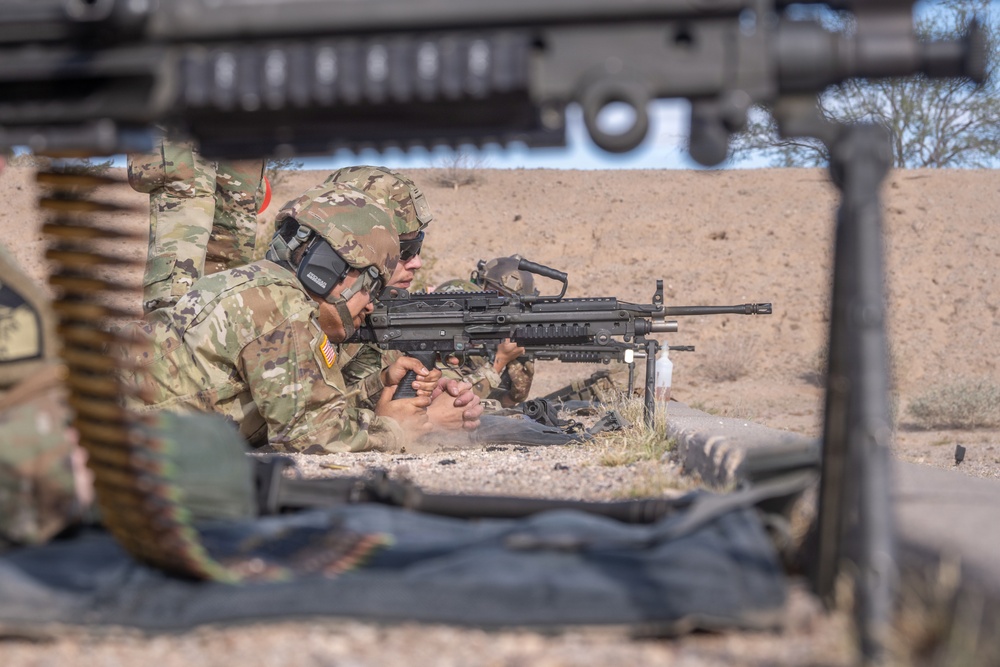 Arizona Guardsmen Qualify with Machine Guns