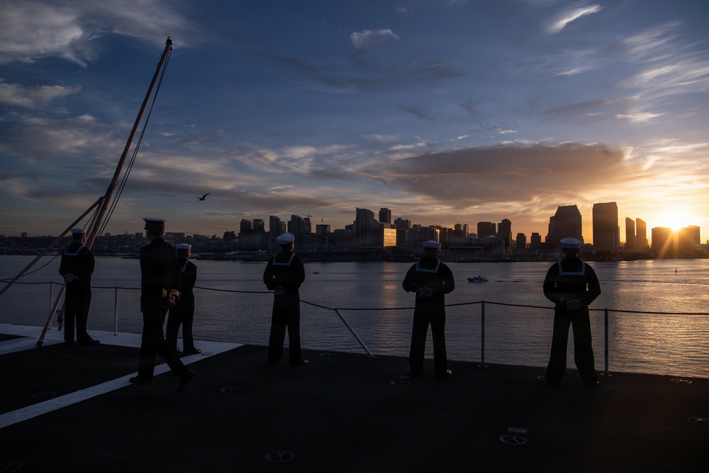 Nimitz Departs San Diego