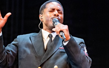 The US Navy Band Sea Chanters perform at Honesdale Highschool