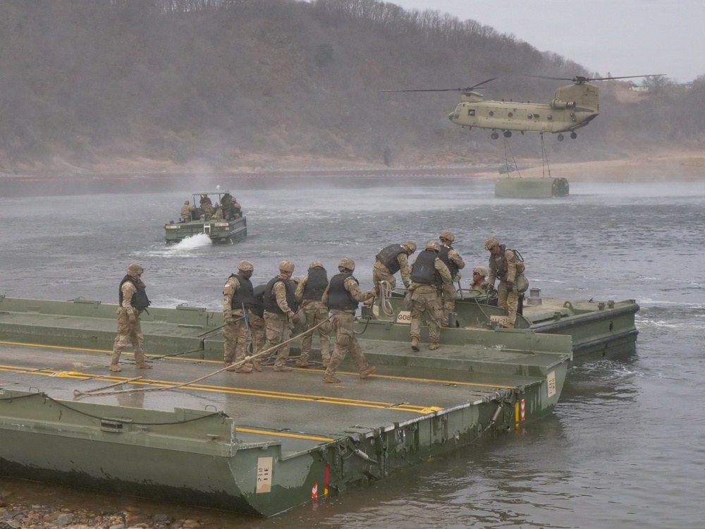 Freedom Shield 26 Wet Gap Crossing