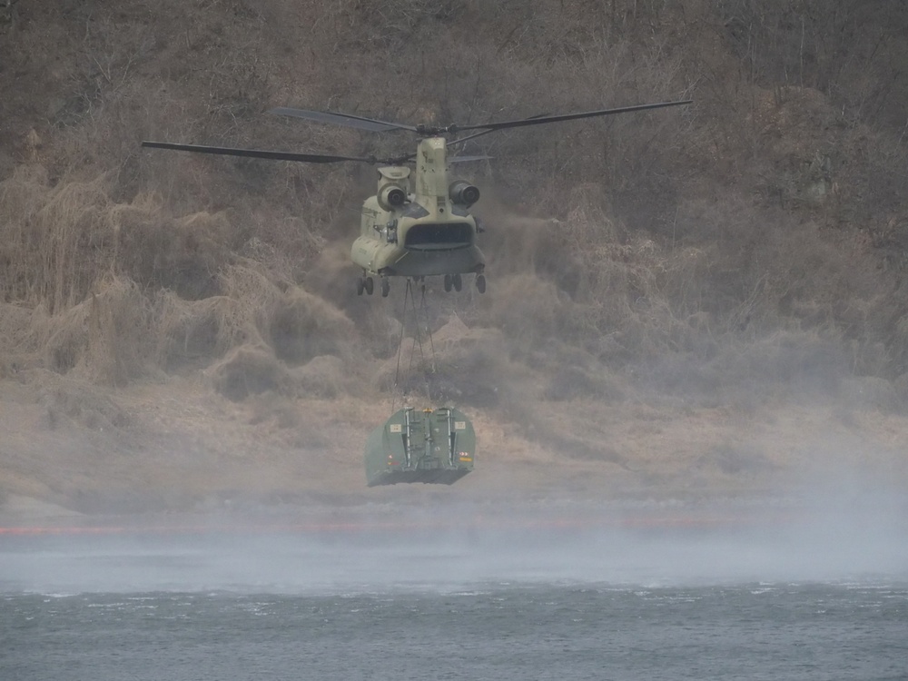 Freedom Shield 26 Wet Gap Crossing