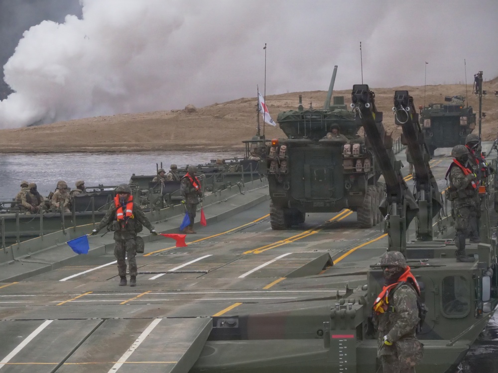 Freedom Shield 26 Wet Gap Crossing