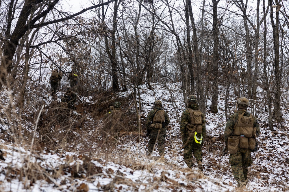 U.S. Marines with 12th LCT’s Bravo Company Execute a CALFEX