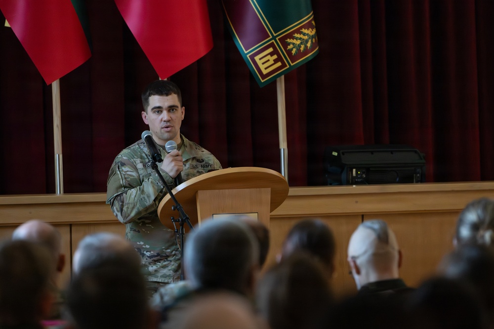 U.S. Civil Affairs subject matter expert speaks on information operations at Lithuanian Military Academy