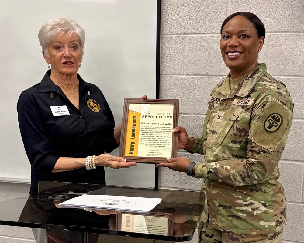 Munson Director Engages Community at AUSA Breakfast