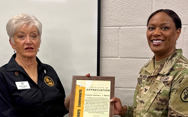 Munson Director Engages Community at AUSA Breakfast