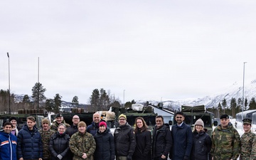 CORE26 | Norwegian Parliamentary Committee Visits U.S. Marines During Arctic Exercise