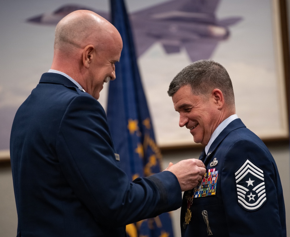 Indiana Air National Guard state command chief retires
