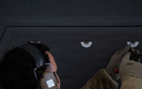 48 FW MX runs hot during Cold Response