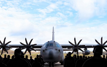 Patton Takes Command of the 94th Airlift Wing