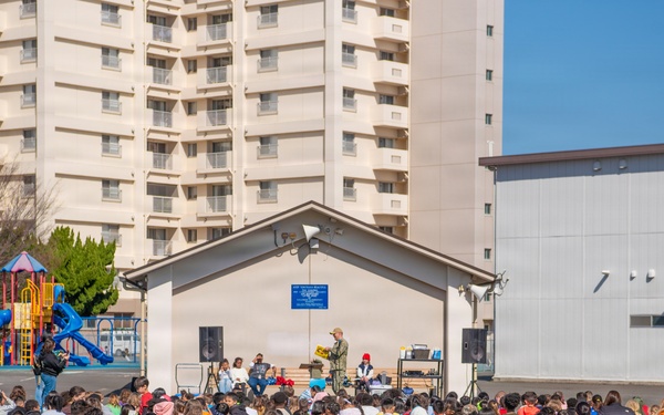 CFAY CO Reads to Sullivan's Elementary