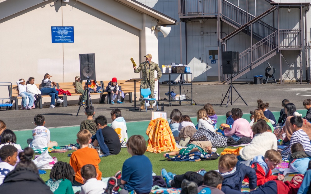 CFAY CO Reads to Sullivan's Elementary
