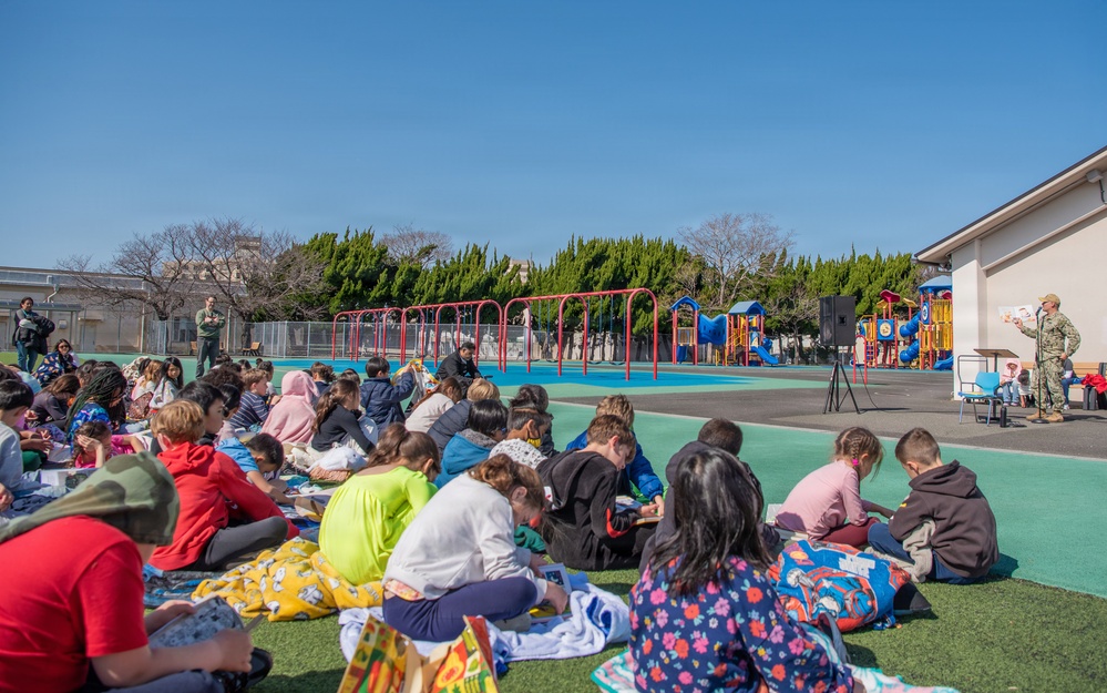 CFAY CO Reads to Sullivan's Elementary