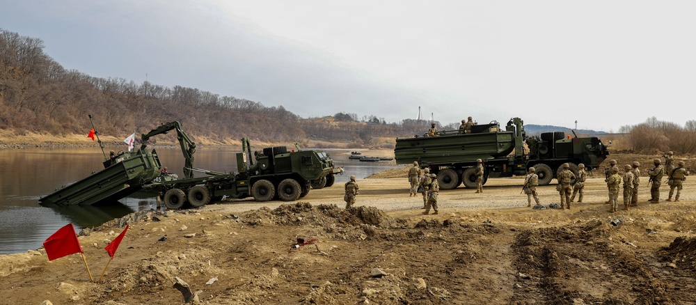 Freedom Shield 26 Wet Gap Crossing