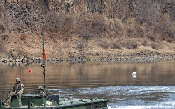 Freedom Shield 26 Wet Gap Crossing