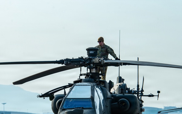 2nd Combat Aviation Brigade Conduct Refuel Operations During Talon Reach