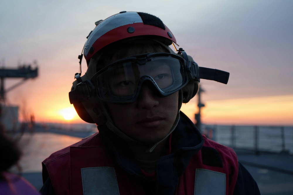Flight Ops on USS Blue Ridge (LCC 19)