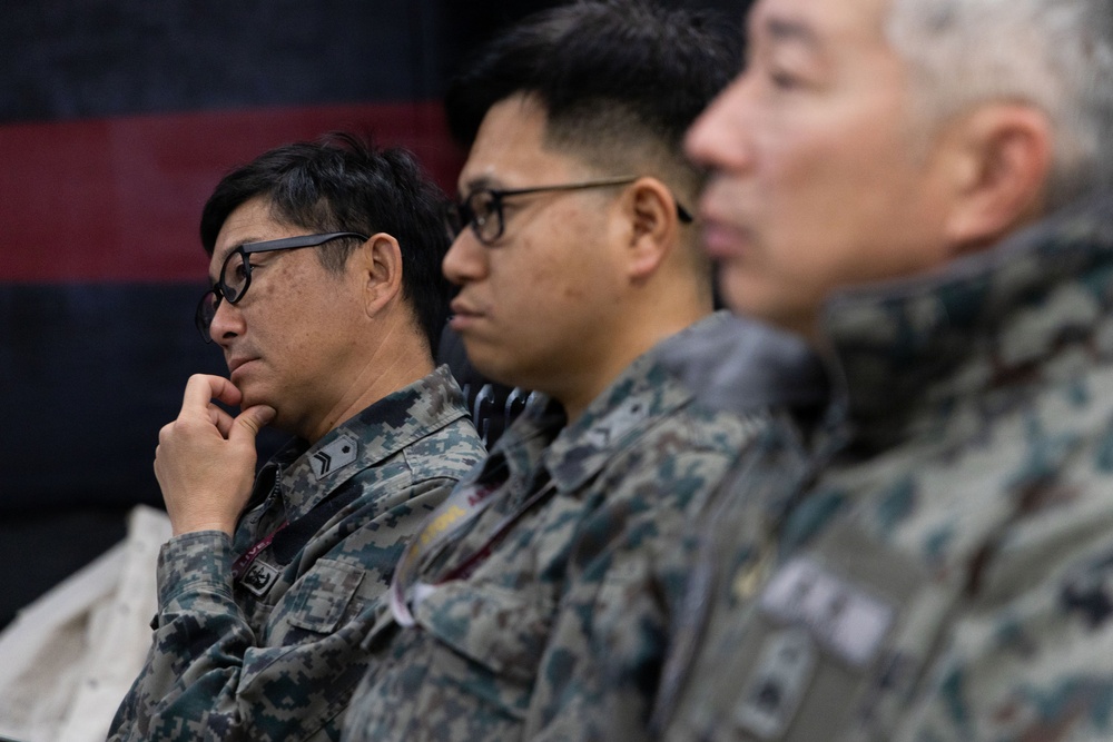 U.S. and Japan forces strengthen alliance