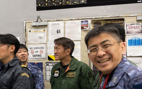 U.S. and Japan forces strengthen alliance