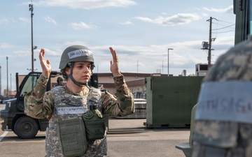 374 LRS, 194 LRS move cargo during BM26