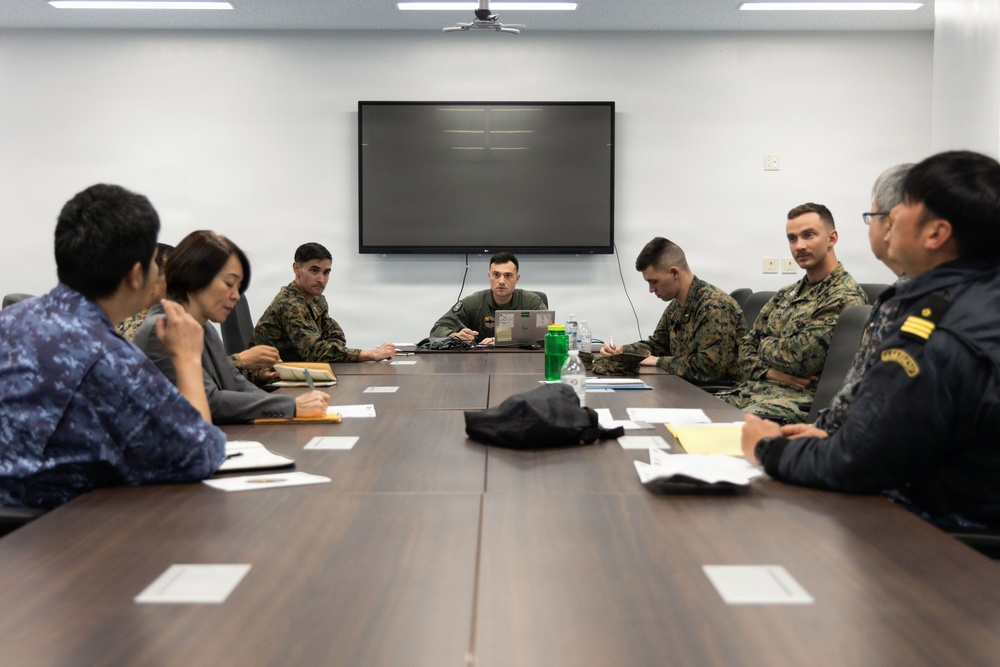 U.S. and Japan forces strengthen alliance