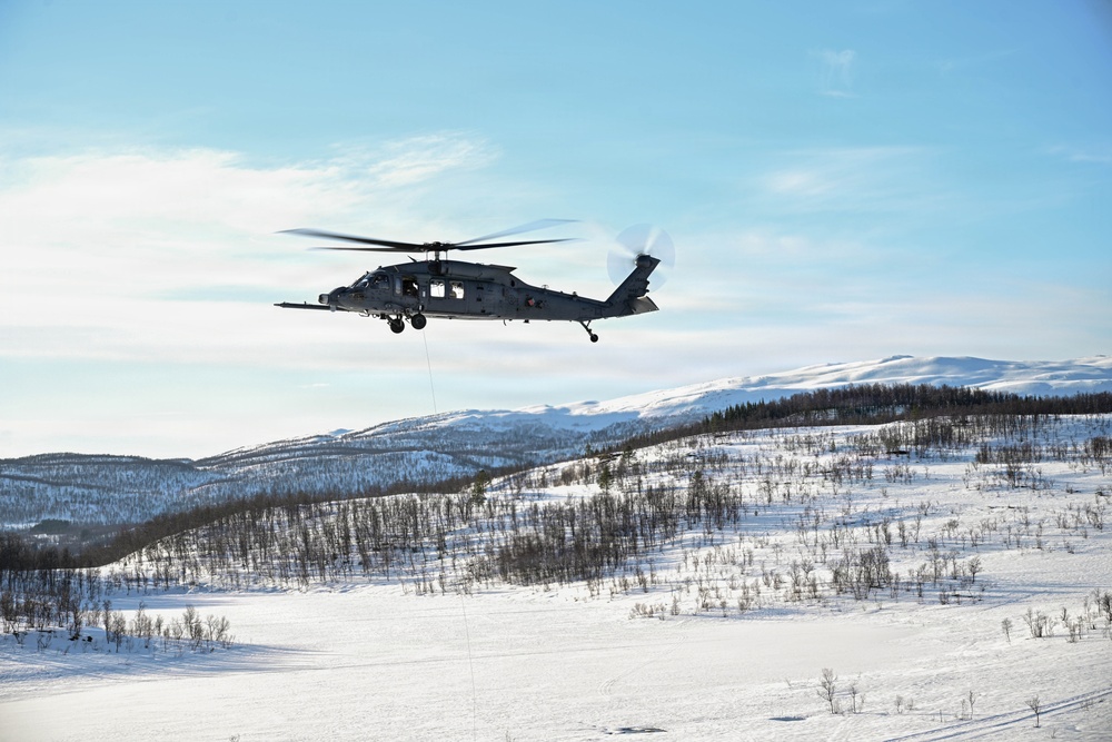 56th RQS and Swedish air force rangers joint personnel recovery training