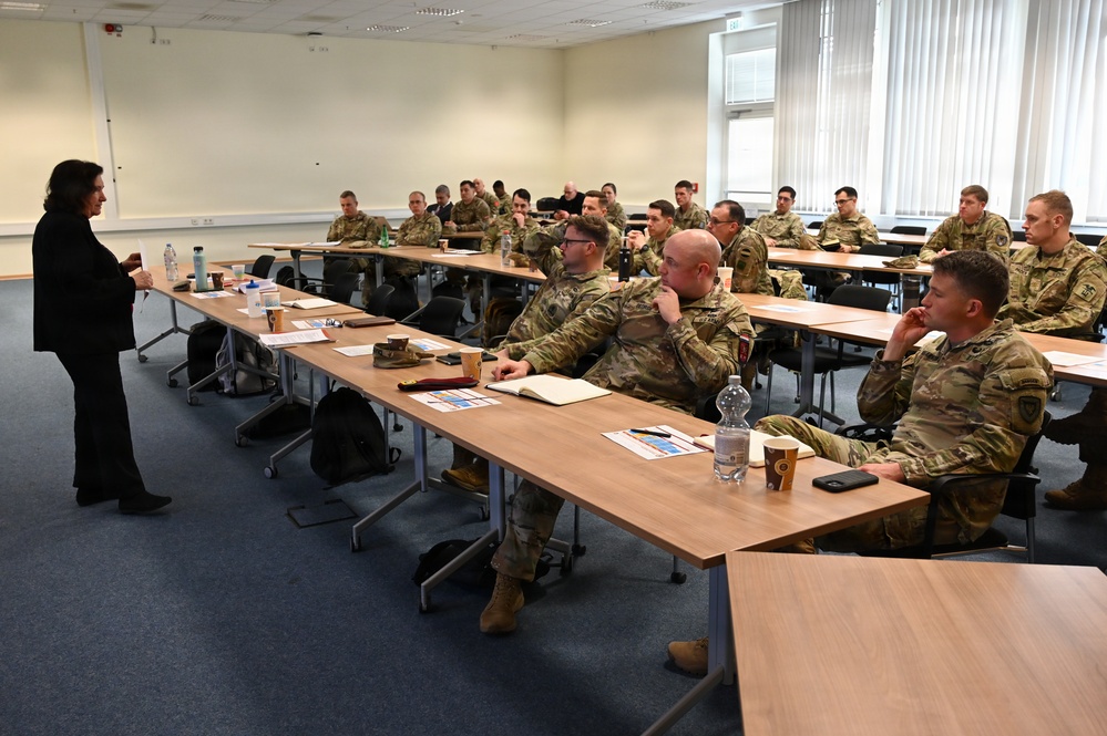 U.S. Army exchange officers build trust, strength within NATO