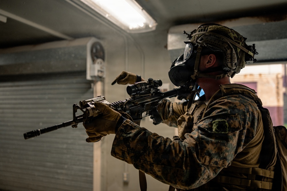 U.S. Marines with 4th LAR Conduct Urban Operations Training