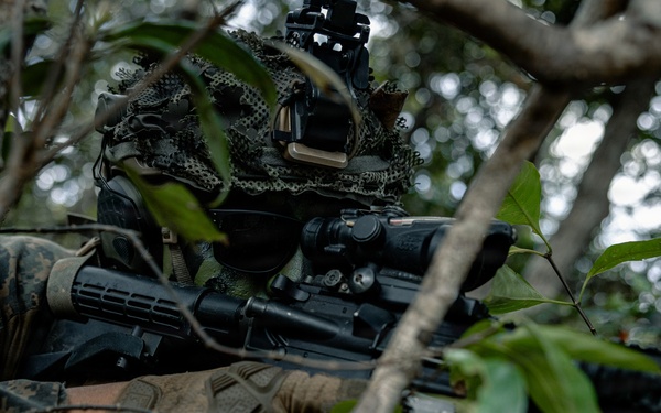 U.S. Marines with 1st LAAD Rehearse Anti Drone Procedures