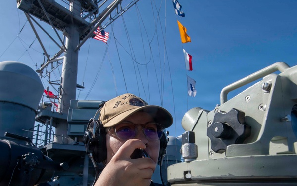 USS Blue Ridge Arrives in Manila, Philippines