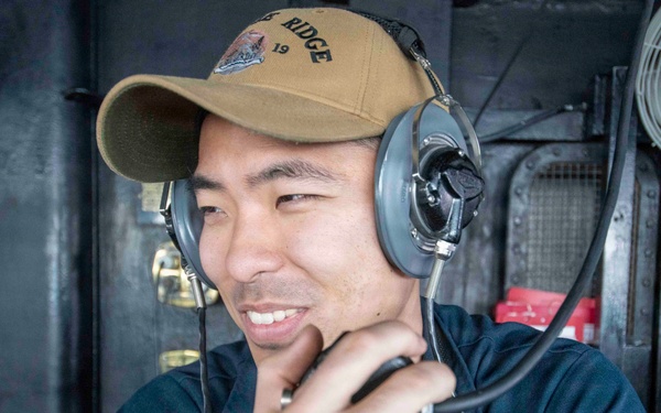 USS Blue Ridge Arrives in Manila, Philippines