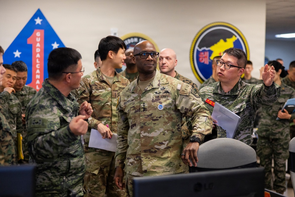 U.S. Marines with 1st MARDIV, foreign partners recognized during Freedom Shield 26