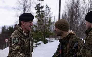 CORE26 | Royal Navy Vice Admiral Observes U.S. Marines During Arctic Exercise
